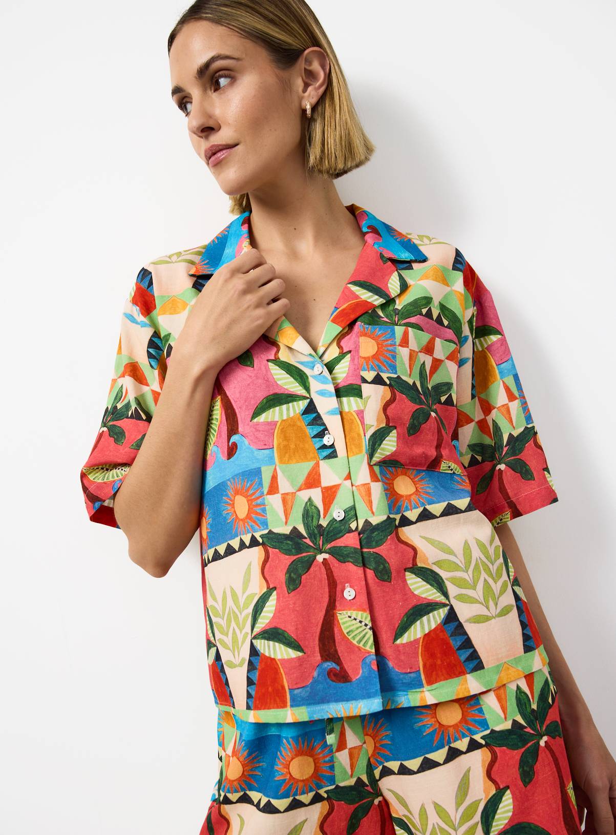 Beach Print Linen Blend Revere Neck Shirt 8 - Image 1